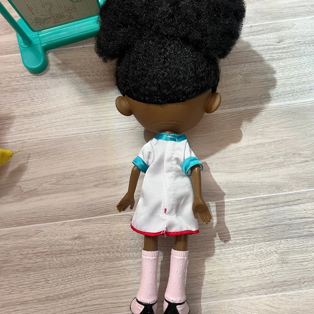 Ada twist scientist toy lot with accessories and Rosie